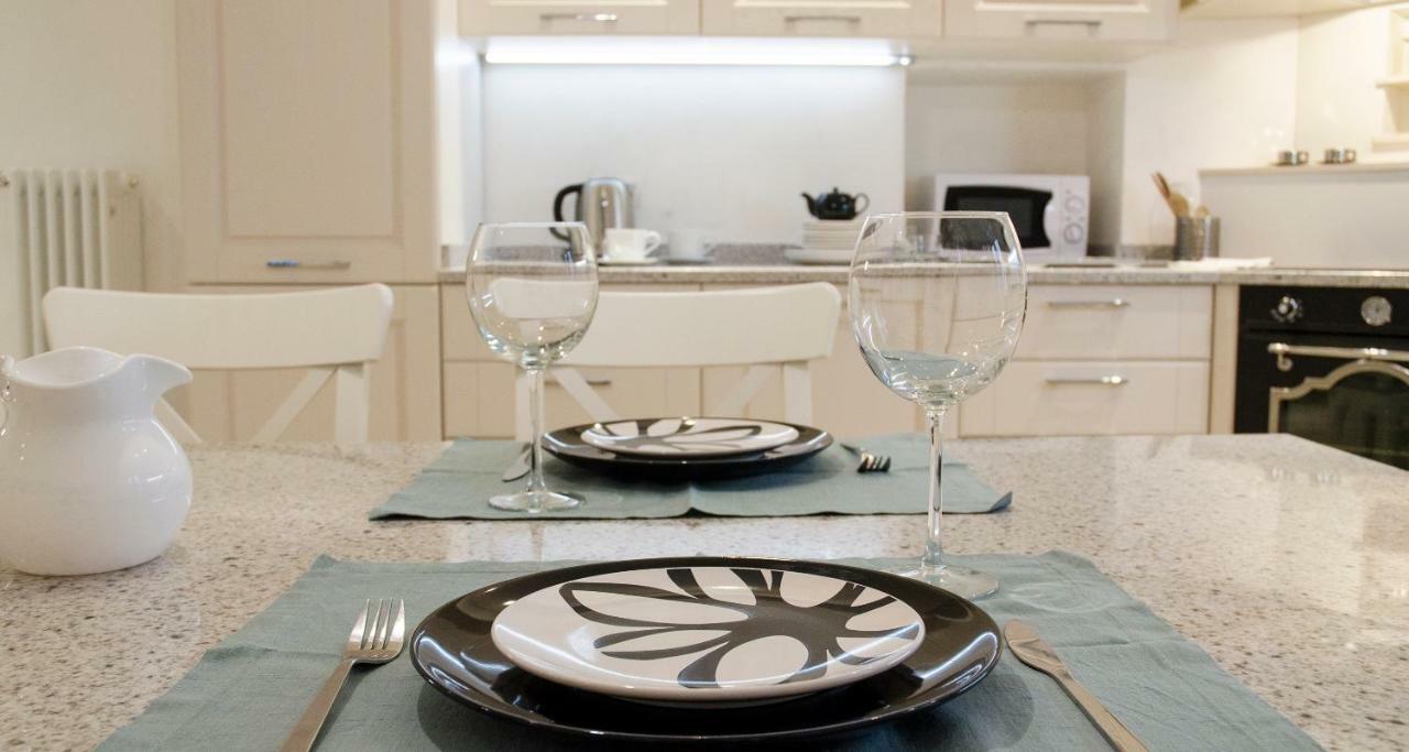 Joivy Splendid 3Br Apt With Parking And Terrace In Como Lake Como Exterior photo