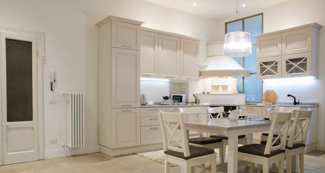 Joivy Splendid 3Br Apt With Parking And Terrace In Como Lake Como Exterior photo